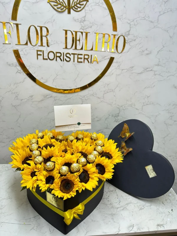 Caja corazon con girasoles y chocolates Ferrero Rocher