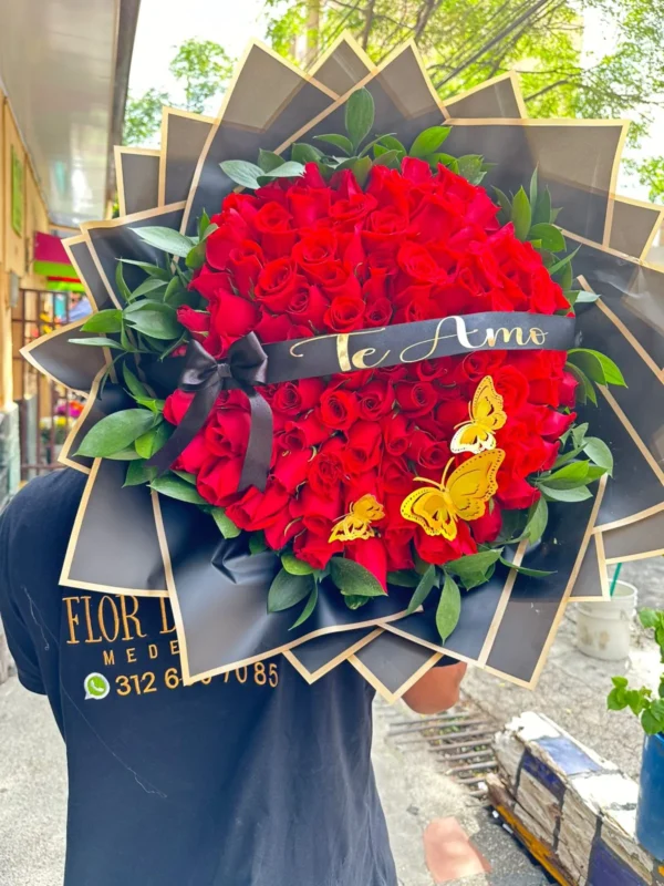 Bouquet de 100 rosas