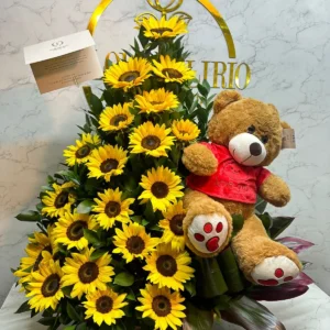 Arreglo floral en girasoles con peluche