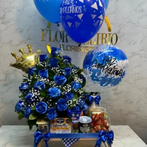 Desayuno sorpresa con rosas y globos con helio